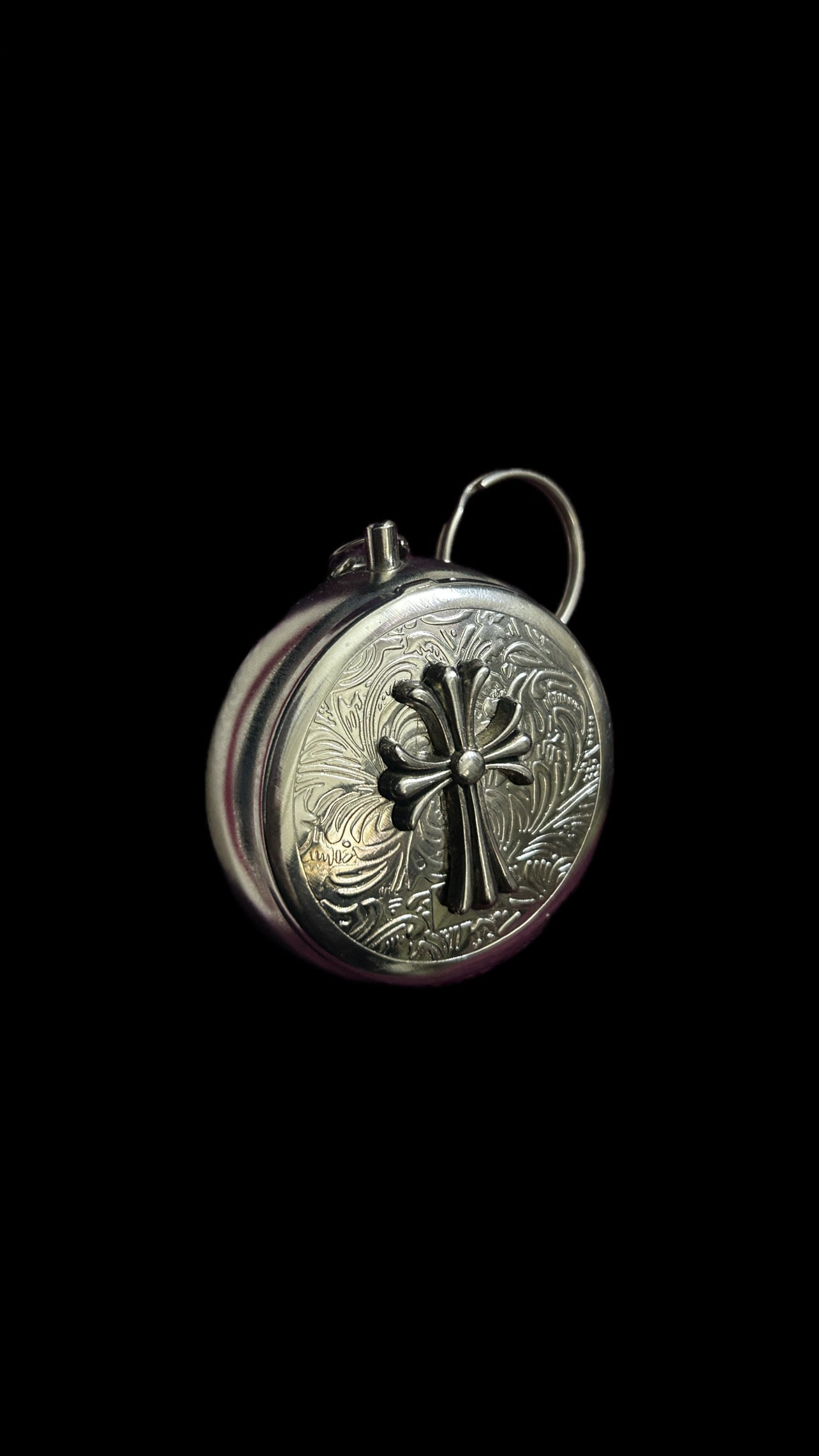 Chromeo ashtray keychain