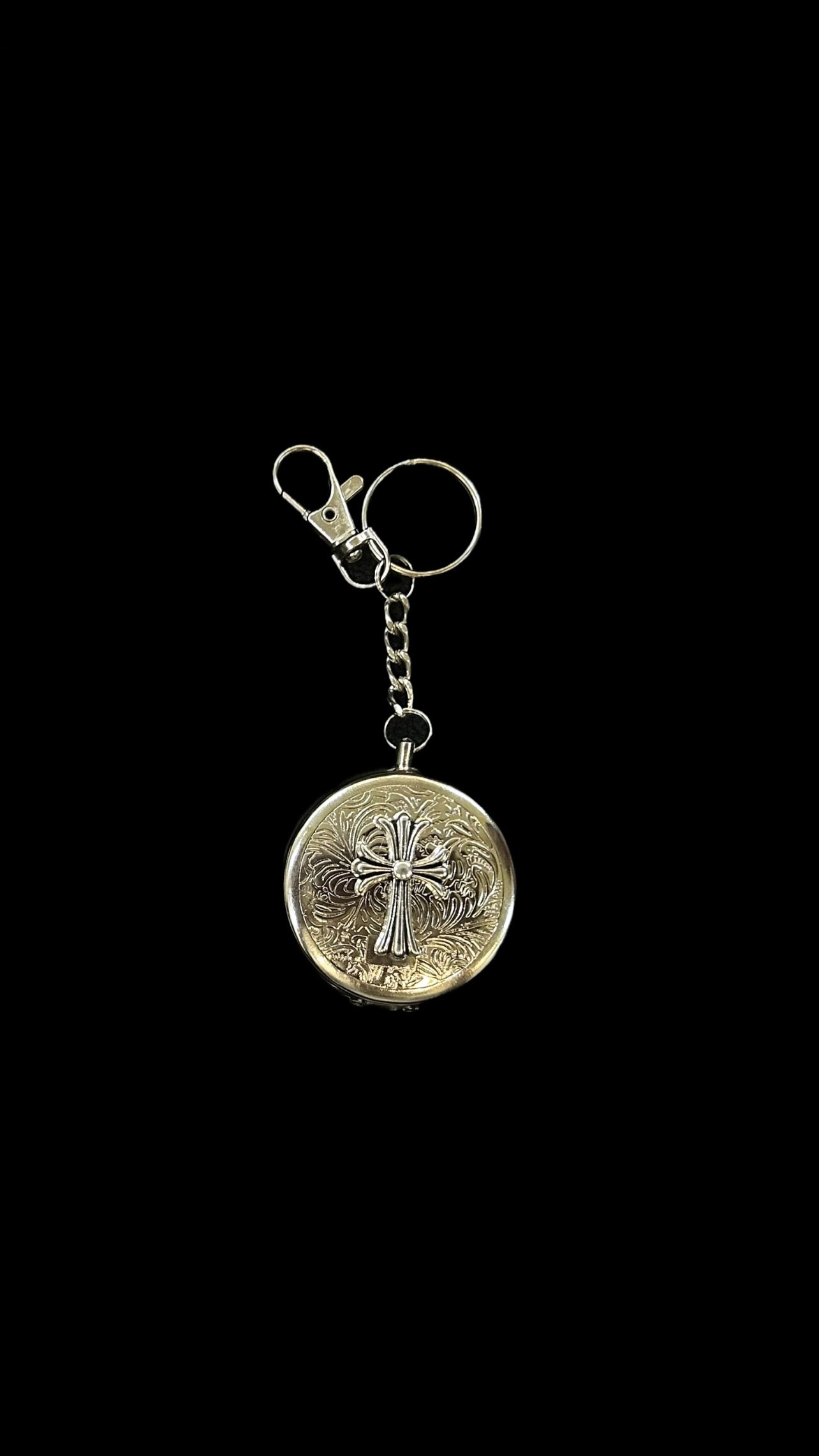 Chromeo ashtray keychain