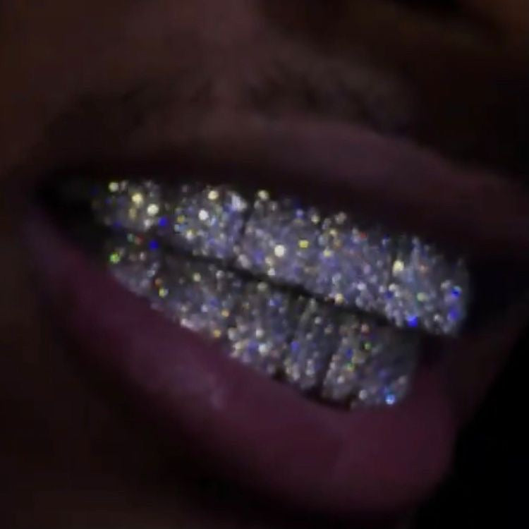 Adjustable iced grillz( full set)