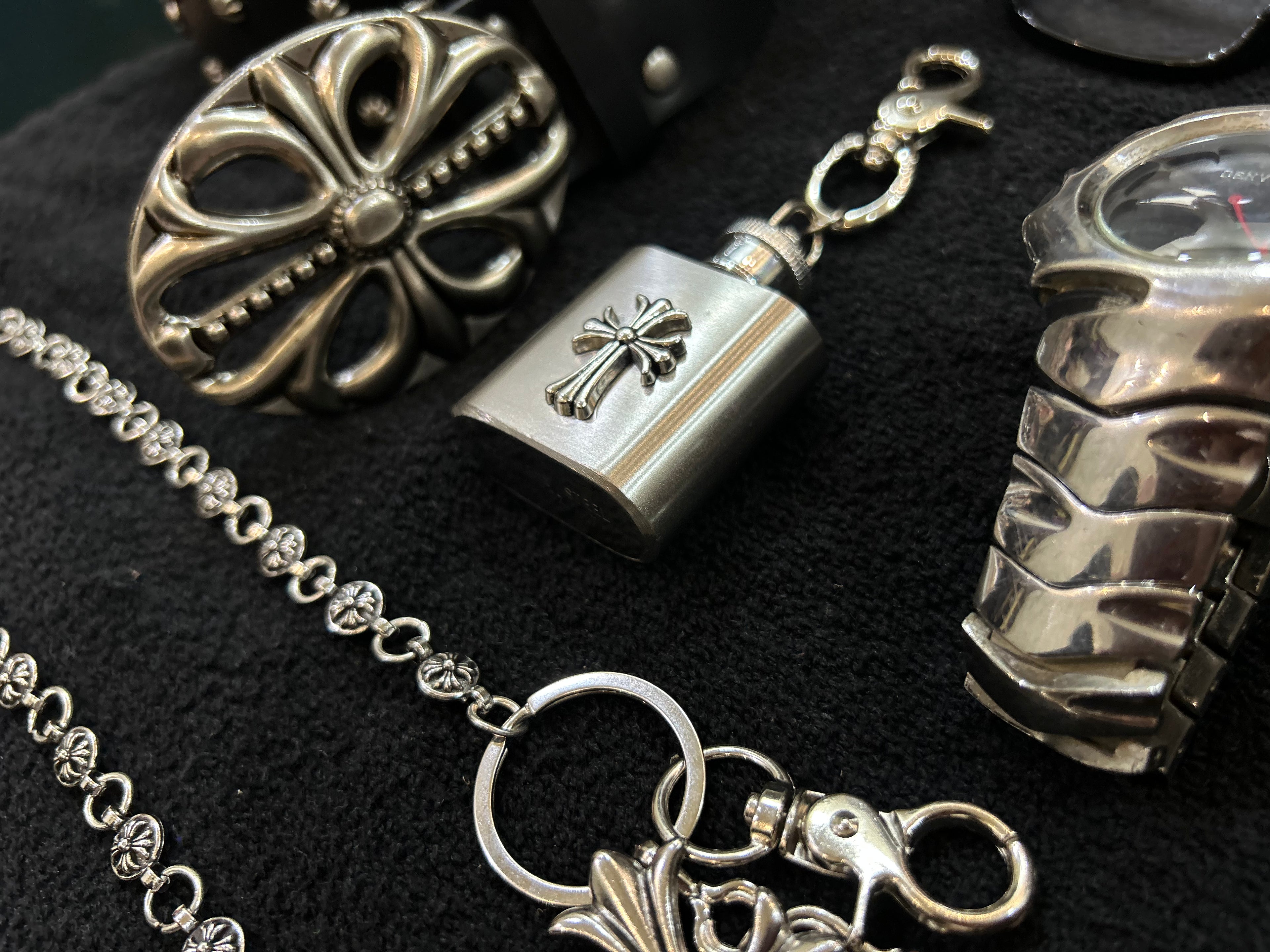 Cross flask keychain