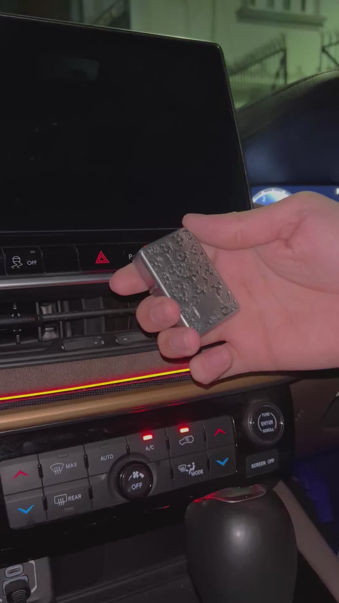 Floral lighter (green flame)